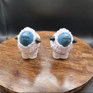 Fisher Price Little People Farm Animal Figure 2019 WHITE SHEEP Grey